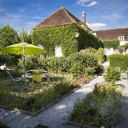 Aux Charmes De Maintenon Ngoại thất bức ảnh