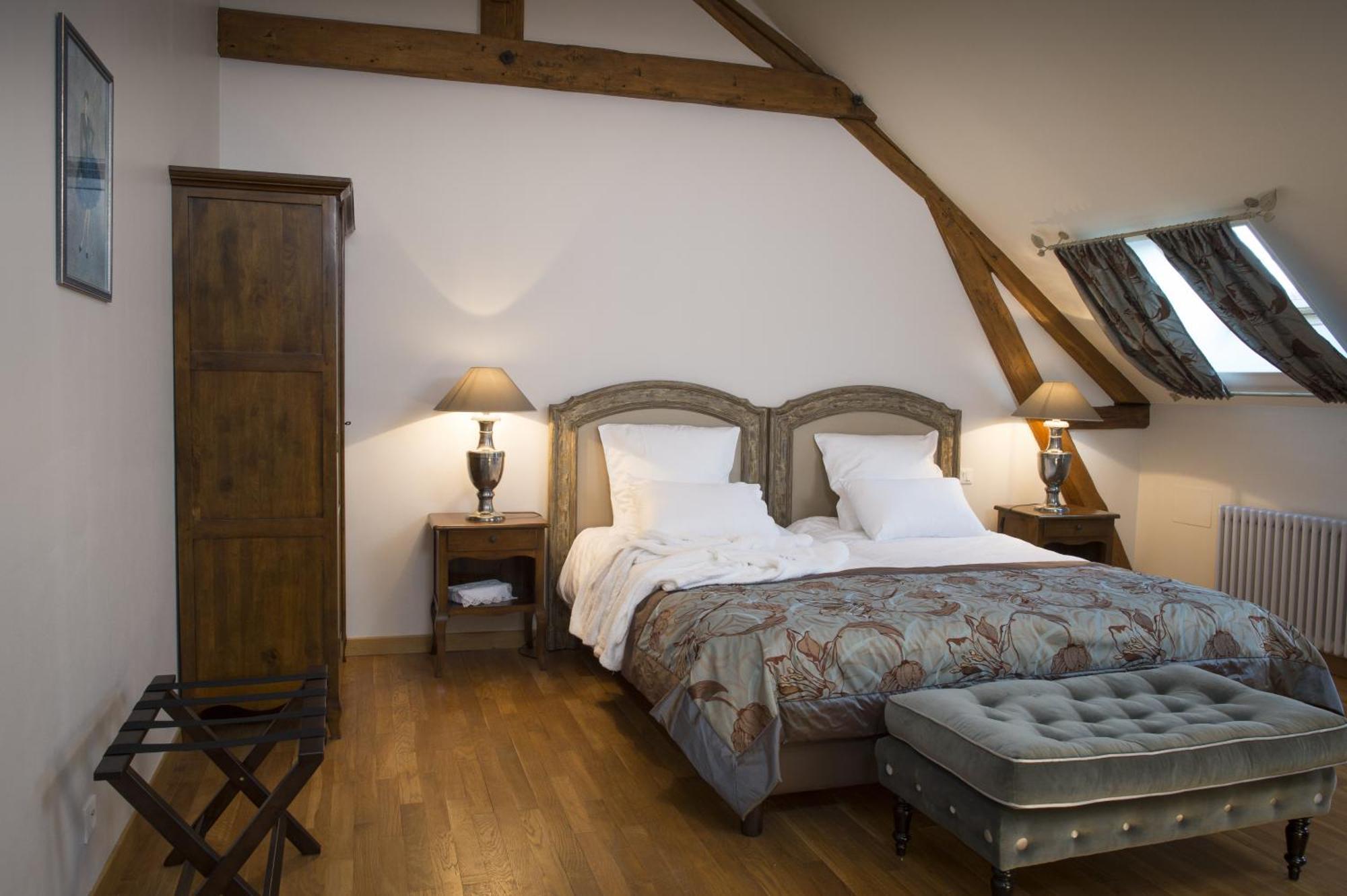 Aux Charmes De Maintenon Phòng bức ảnh