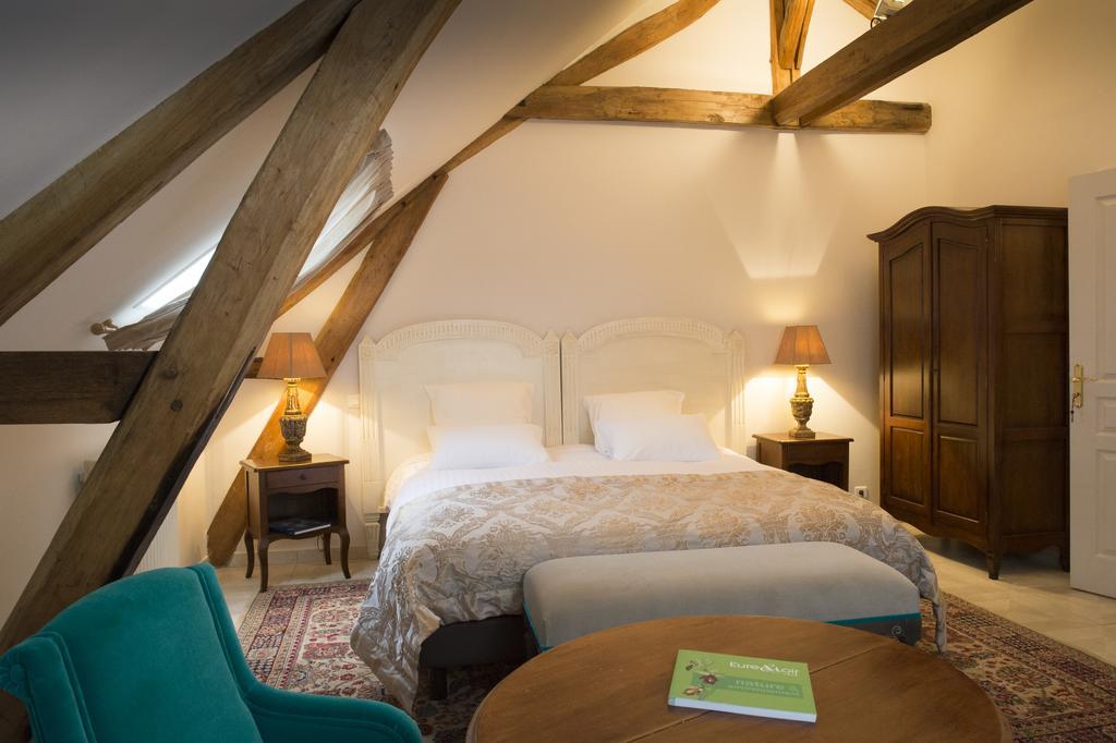 Aux Charmes De Maintenon Phòng bức ảnh